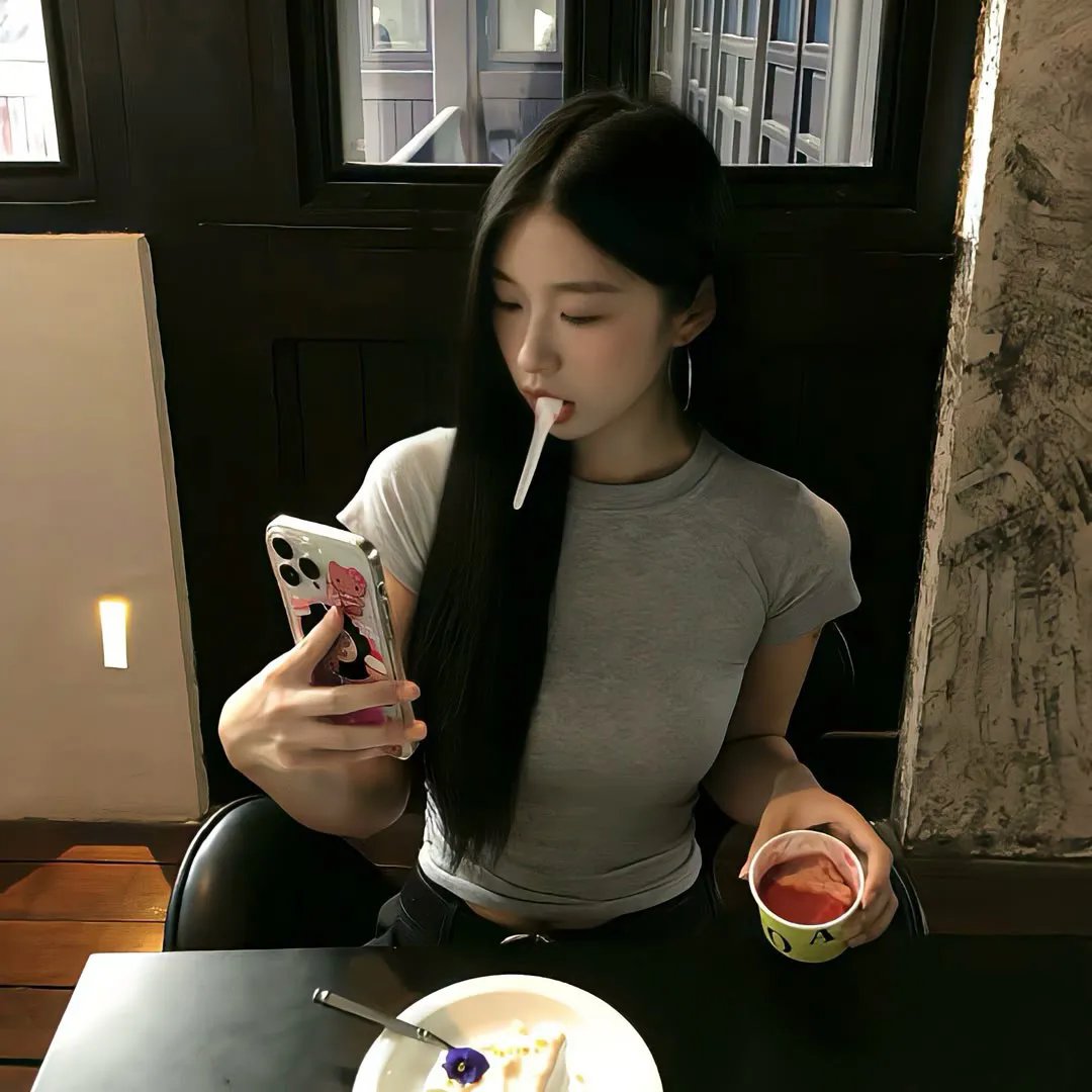 《移魂女郎》封面
